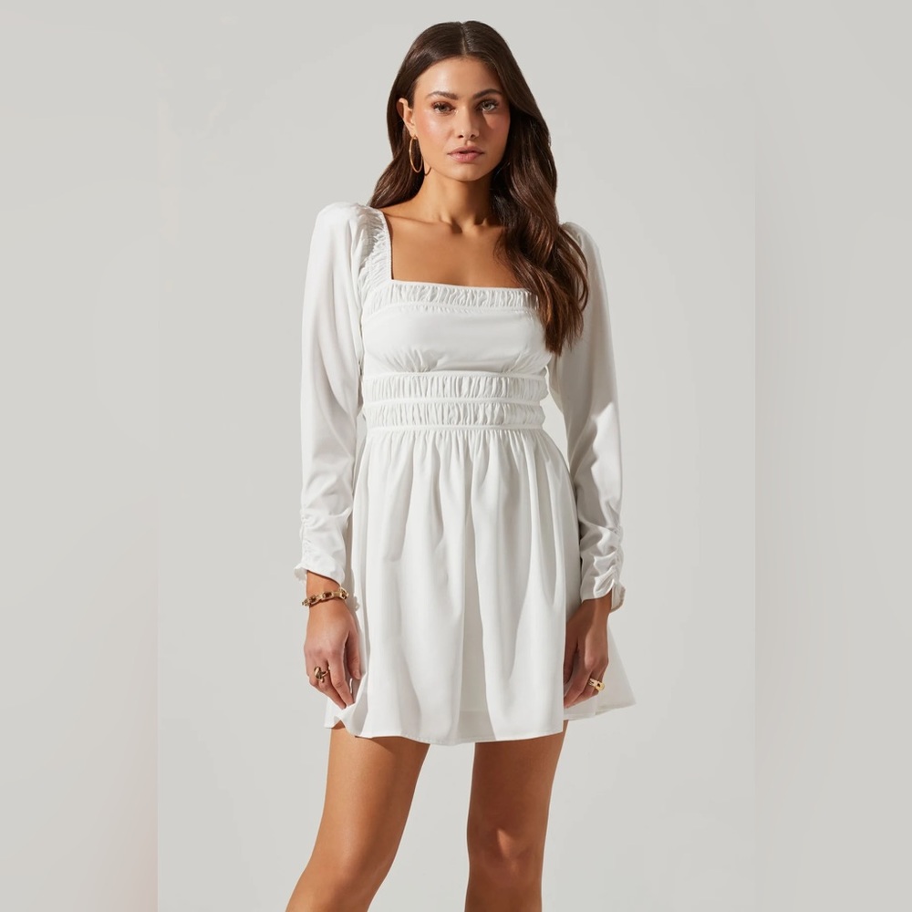 NEW ASTR THE LABEL CINCHED WAIST LONG SLEEVE MINI DRESS